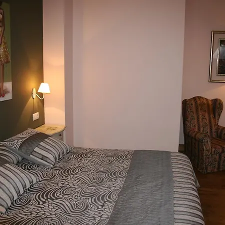 Trisileja En 3*