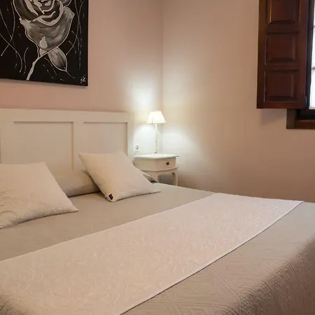 Trisileja En بيت ضيافة La Busta